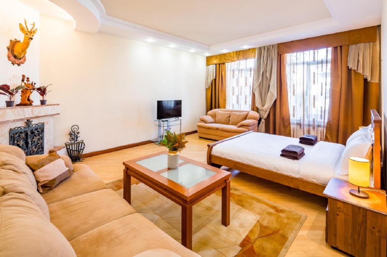 Alfa Apartments Ivana Franka Лвив Екстериор снимка